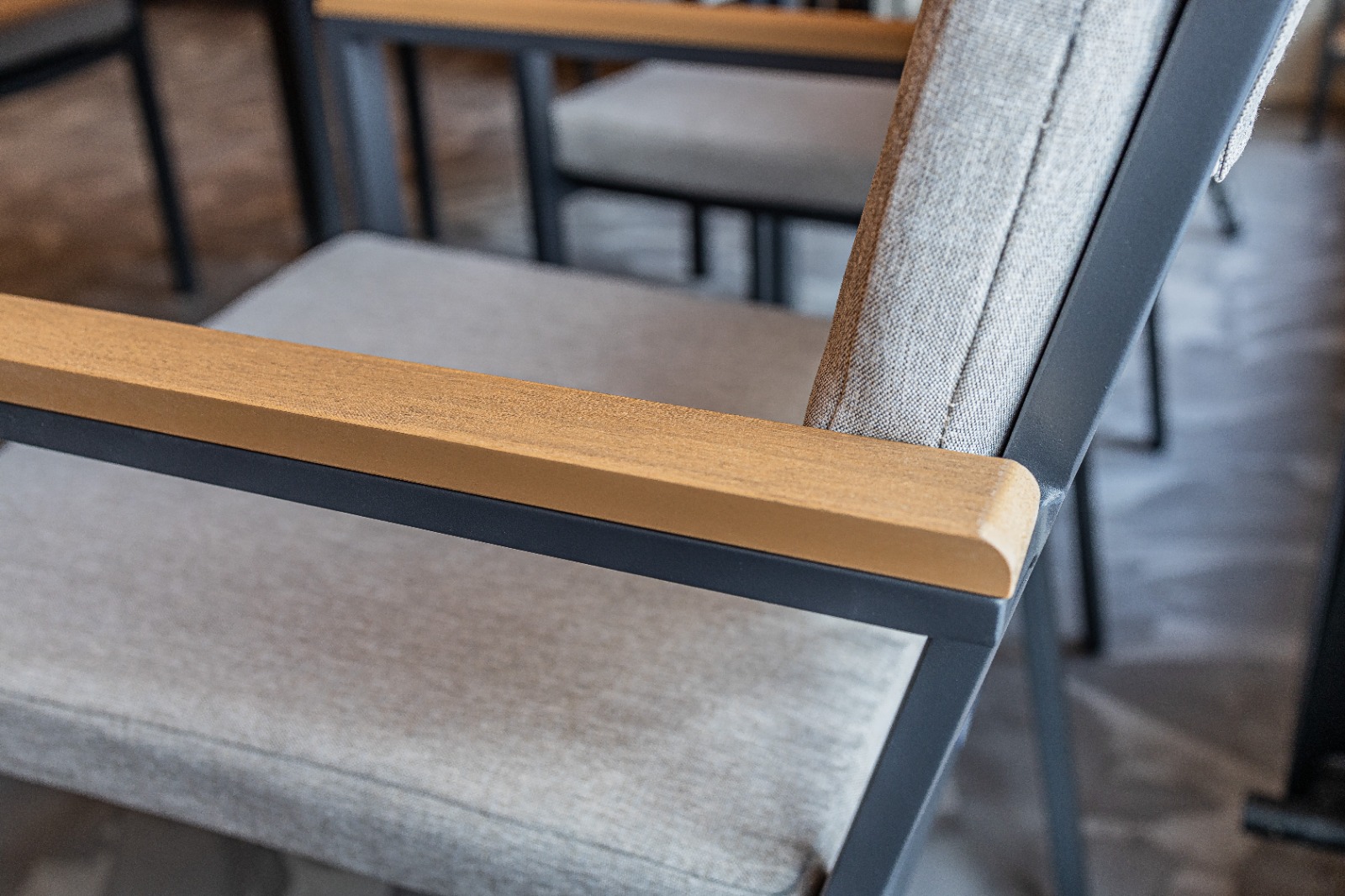 Подушка на сиденье от комплекта OSCAR 2